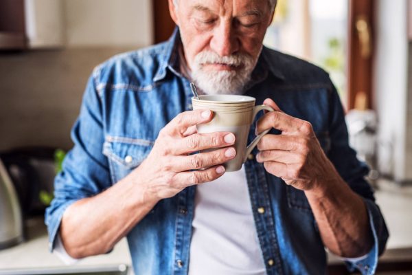 Los 4 beneficios del café para personas mayores - Blog